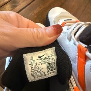 Nike Kids Shoes - White and Orange